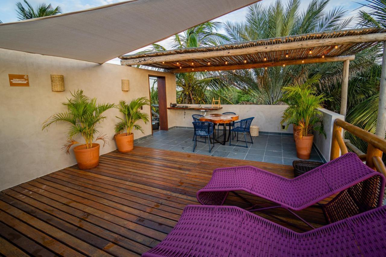 Sky Atins Rooftop Exterior photo