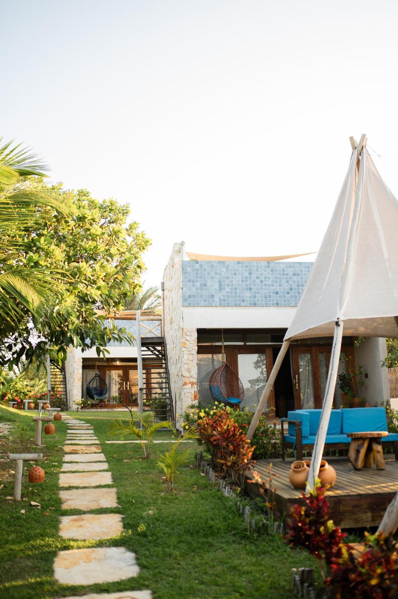 Sky Atins Rooftop Exterior photo